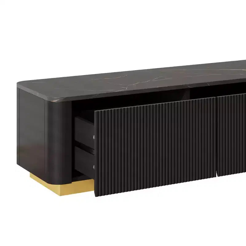 Mobile porta TV scanalato per TV da 85 pollici con base dorata, consolle multimediale moderna con 4 cassetti, centro di intrattenimento con design a profilo curvo