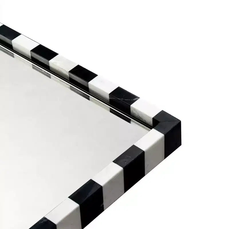Specchio da parete rettangolare decorativo in marmo TEHOME con motivo audace a scacchiera bianca e nera 20 x 30'', perfetto per bagno, ingresso