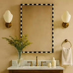 Specchio da parete rettangolare decorativo in marmo TEHOME con motivo audace a scacchiera bianca e nera 20 x 30'', perfetto per bagno, ingresso