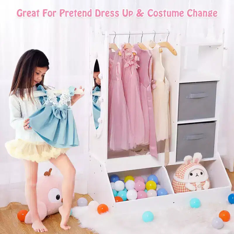 Armadio per travestimenti per bambini con specchio illuminato, organizer per costumi con appendiabiti, mensole, contenitori e ganci, guardaroba per la cameretta delle bambine