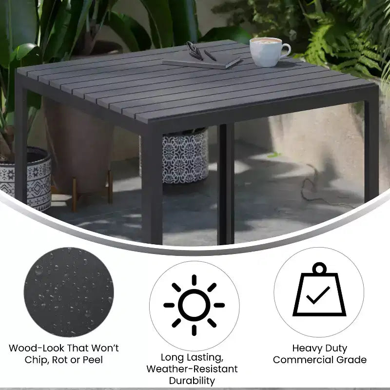 Tavolo da pranzo quadrato per patio, per 4 persone, da interno/esterno, per tutte le stagioni, con struttura in acciaio e piano a doghe in poly resina - Nero
